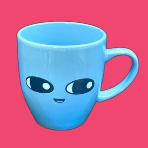 Strange Planet Comic 16 oz Nathan Pyle 2020 Blue coffee mug face eyes ceramic